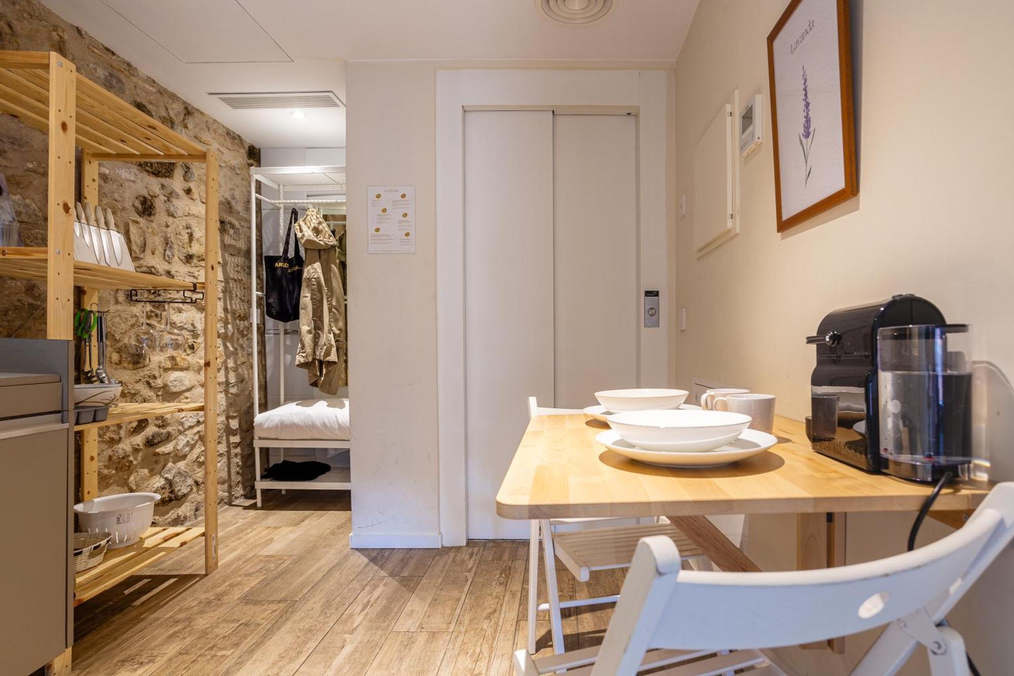 Apt 4 Lavanda Girona Zewnętrze zdjęcie